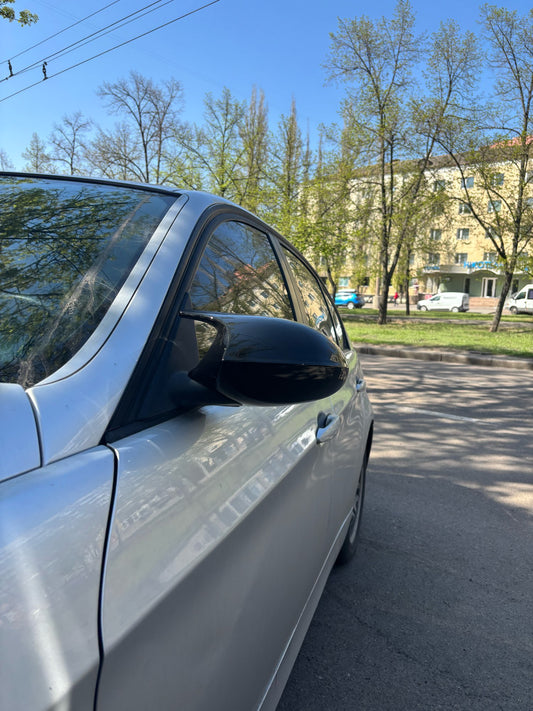 BMW E90 E91 LCI Sivupeilien kuoret